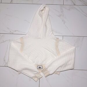 Alo Yoga Quilted Arena Cropped Hoodie Ivory Medium